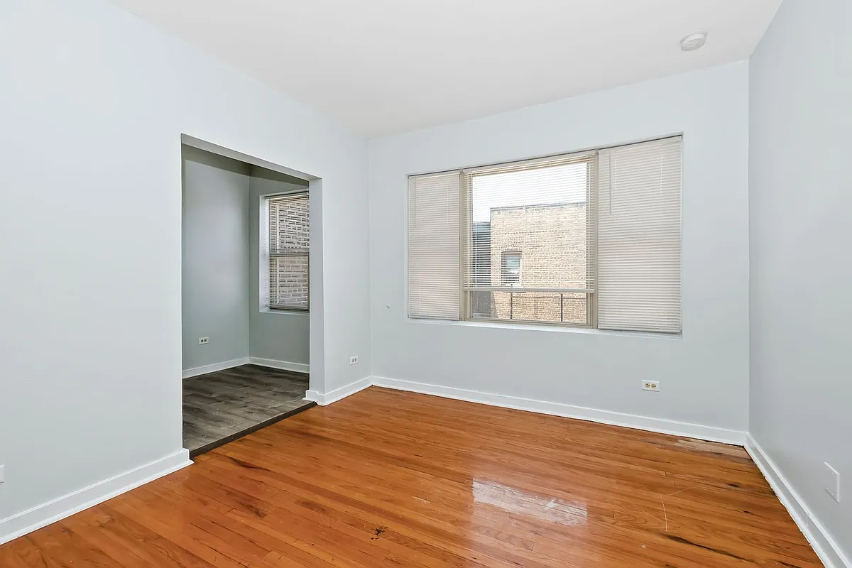 Building Photo - 3014-16 W 63rd
