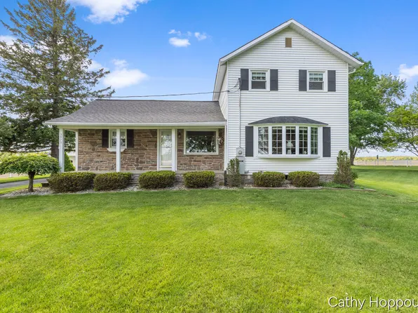 3975 Stage Rd, Ionia, MI 48846