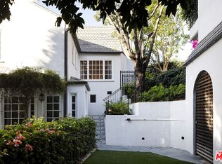 2558 Glendower Ave, Los Angeles, CA 90027