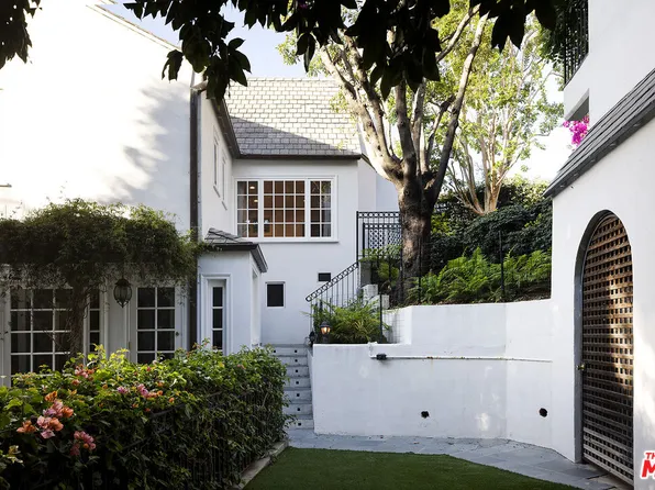 2558 Glendower Ave, Los Angeles, CA 90027