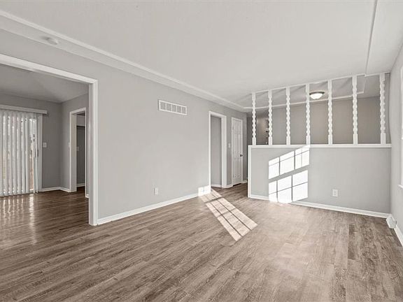 5th image of 13318 Palmer Ave
