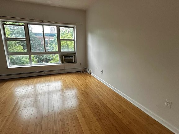 5th image of 77 E 119th St #2RR