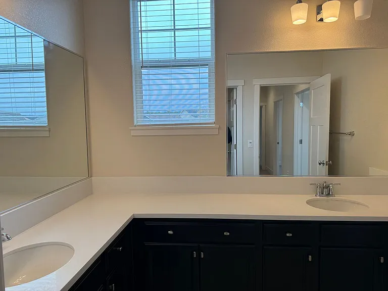 14343 Sherman Blvd — Photo 42