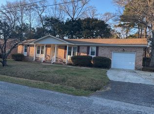 1304 Marvin Ave, Charleston, SC 29407