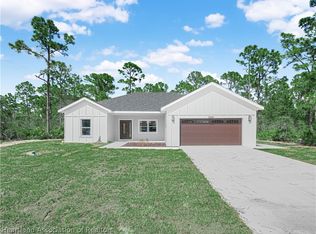 321 Roadrunner Ave, Sebring, FL 33870
