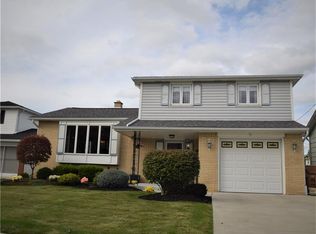 51 Janine Ct, Buffalo, NY 14227