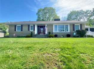 1007 Vine St, West Newton, PA 15089