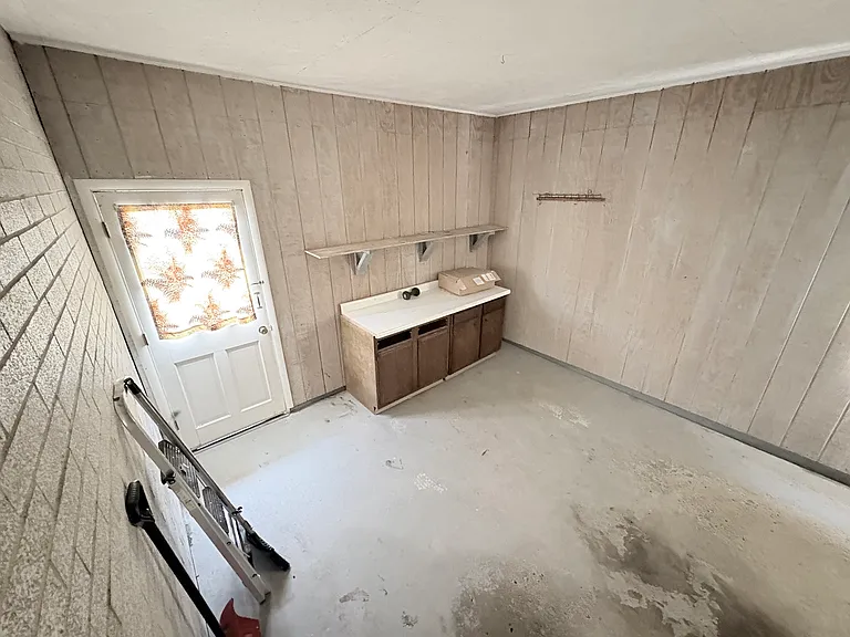 6594 Ravenwood Ave NW — Photo 12