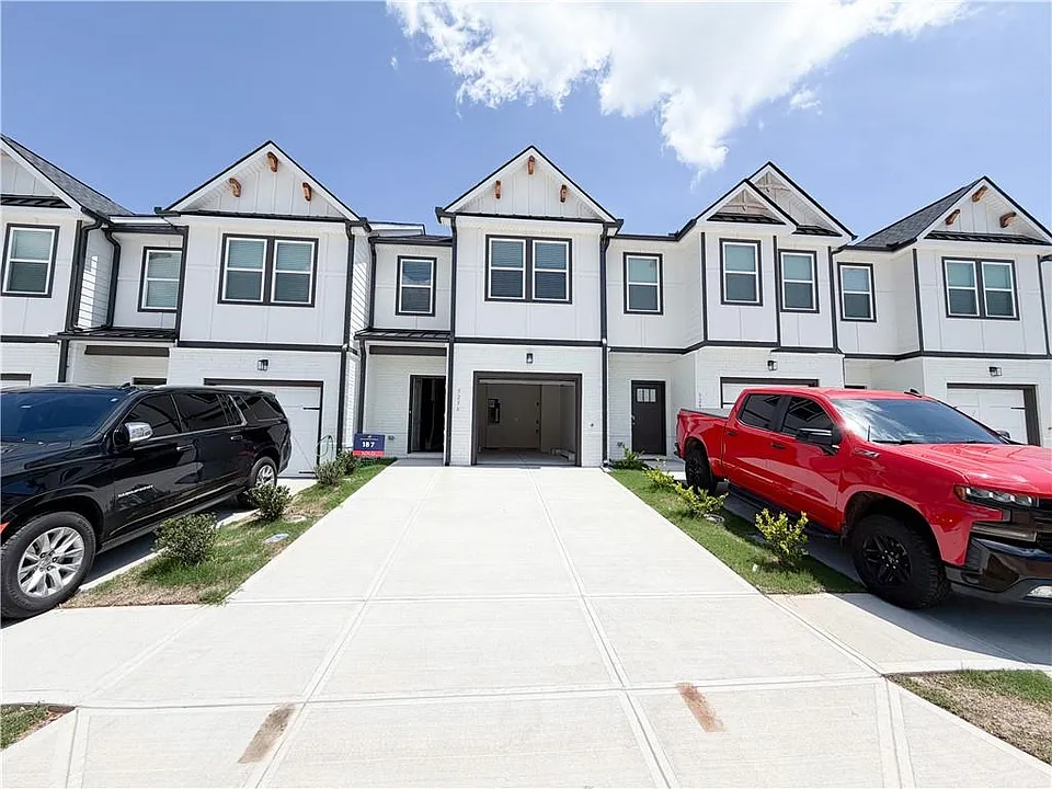 5296 Magnolia Grove Way