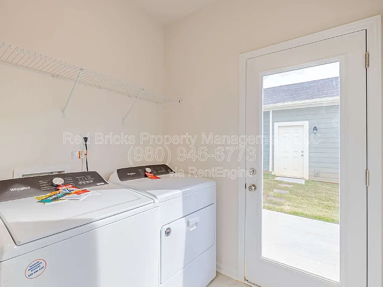 317 Planters Trace Ln — Photo 15