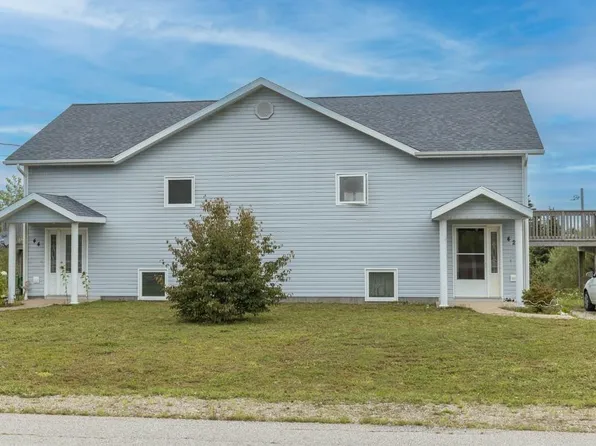 44 Bellmont Ave N #42, Yarmouth, NS B5A 5K5