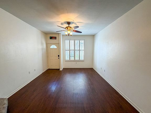 3rd image of 3521 SW 30th Way APT 105