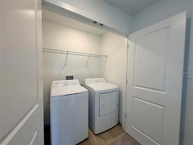 842 Lynx St — Photo 24