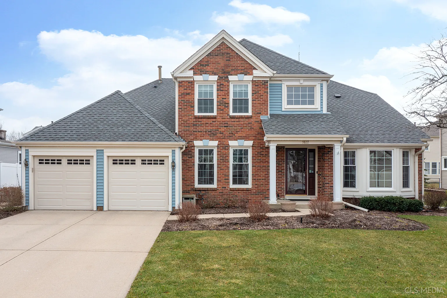 1827 Bangor Ln photo 1