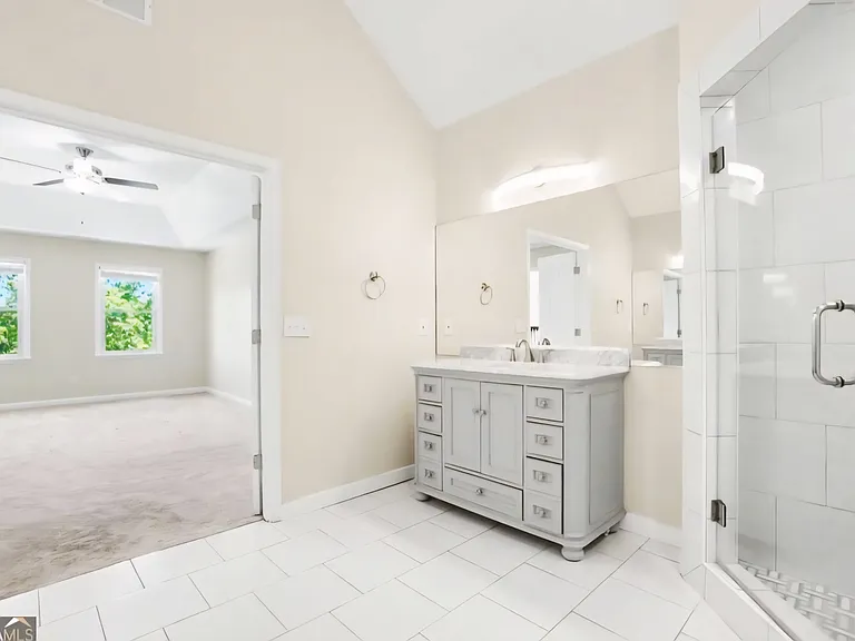 4217 N Mountain Rd NE — Photo 11