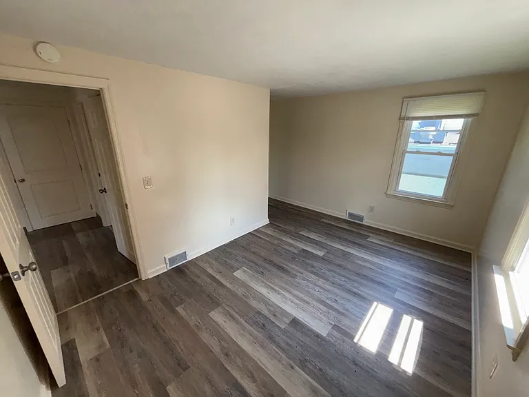 104 Tamarack St #3 — Photo 5