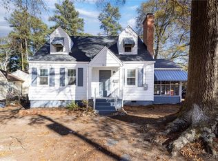 1813 Arch St, Petersburg, VA 23805
