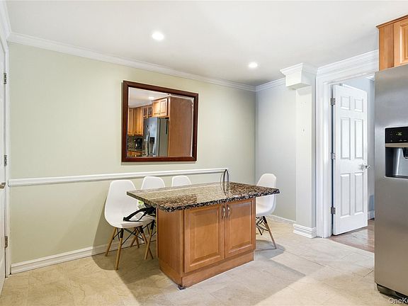 5th image of 50 E Pine Street