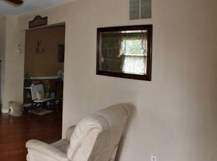 157 Lake Dr, Atco, NJ 08004