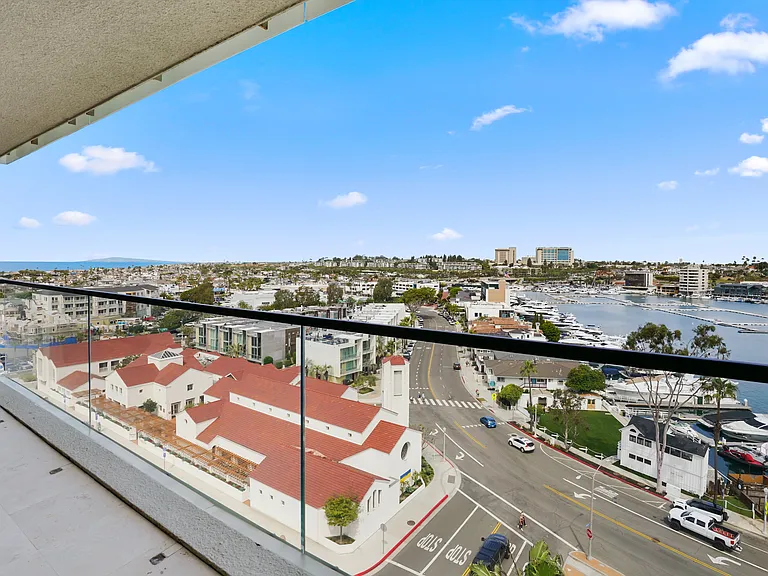 601 Lido Park Dr #8A — Photo 32