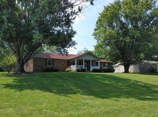 209 Jackson Ln, Hanover, IN
