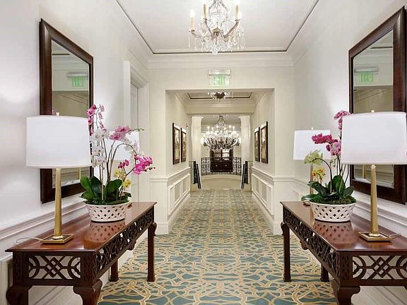 5th image of 35 Watergate Dr Suite 505