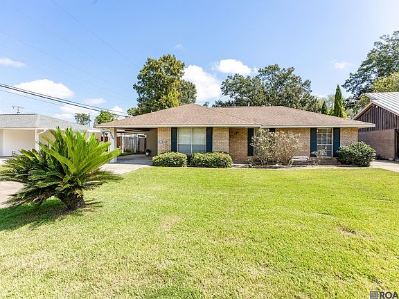 2nd image of 2054 Rowcliff Dr