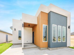 5017 Servando Dr, Laredo, TX 78046