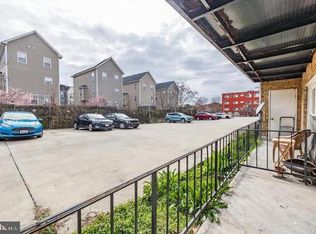 5009 D St SE APT 101, Washington, DC 20019