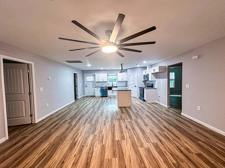 1315 Brown Rd — Photo 4