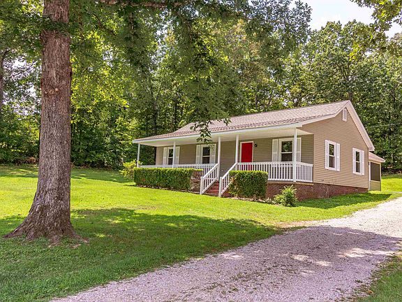 3rd image of 62 Debbie Cir