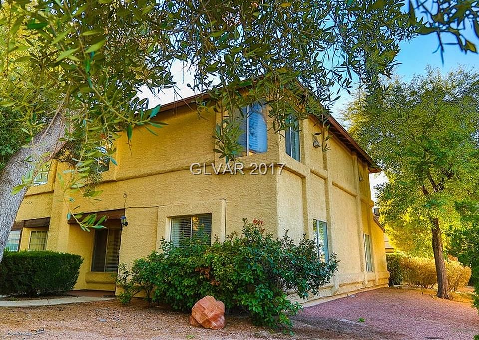 1st image of 569 Kristin Ln