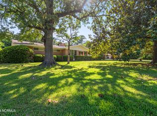 3838 Edgewood Rd, Wilmington, NC 28403