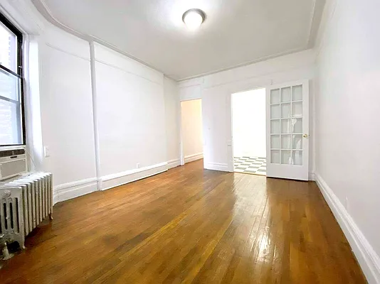 Rented by Manhattan Spaces | media 25