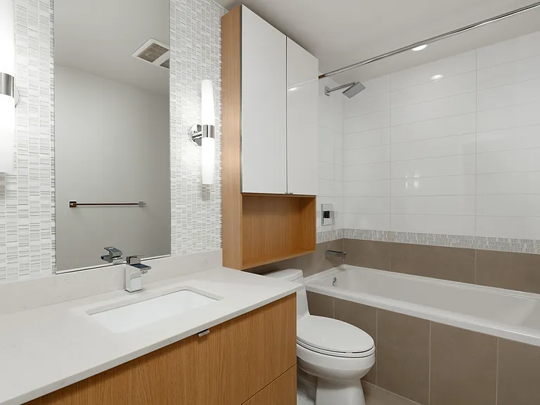 159 W 2nd Ave #803 — Photo 7