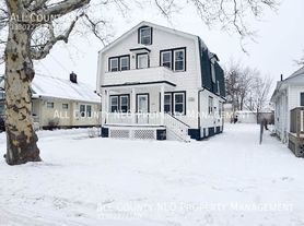 4306 Buechner Ave, Cleveland, OH