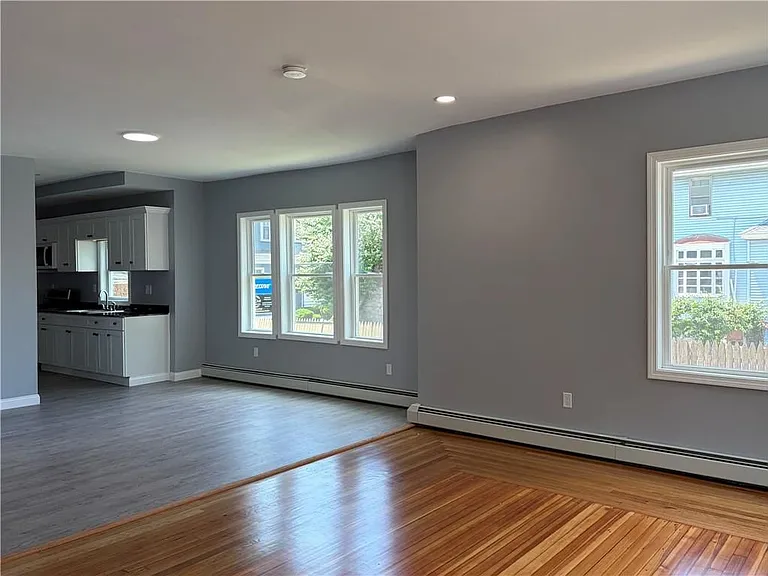 98 Whitmarsh St #1 — Photo 12