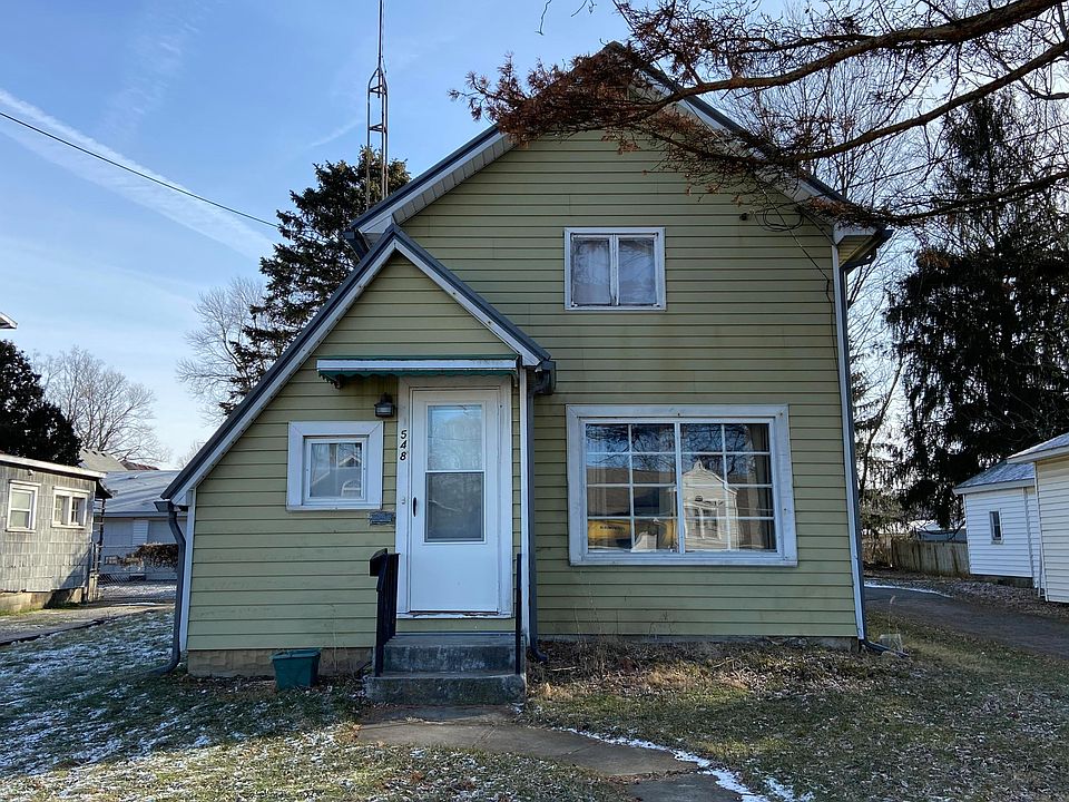 1st image of 548 Park St