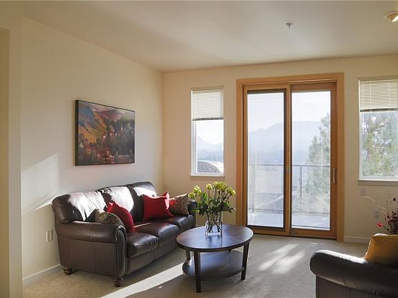 5th image of 21241 SE 42nd Pl