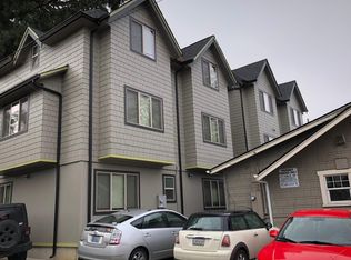 1926 University Aly, Eugene, OR 97403