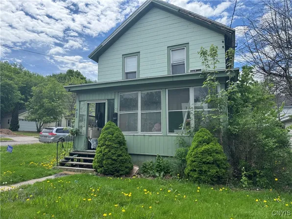 403 Coffeen St, Watertown, NY 13601