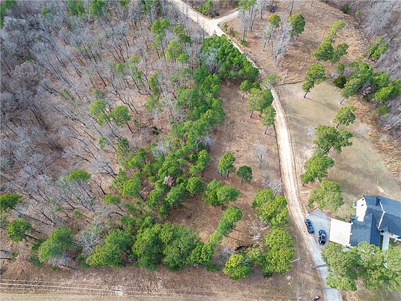 3rd image of 19 County Road 1525 #54