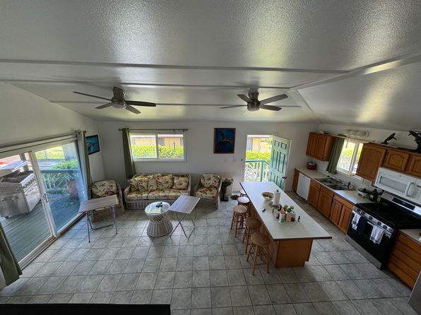 04-1176 Kuhio Hwy #B, Kapaa, HI 96746