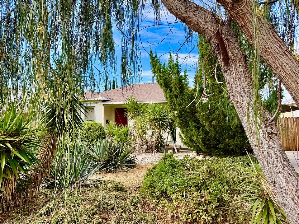 18021 Rosita St