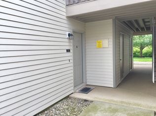 901 Ravens Crest Dr #901, Plainsboro, NJ 08536