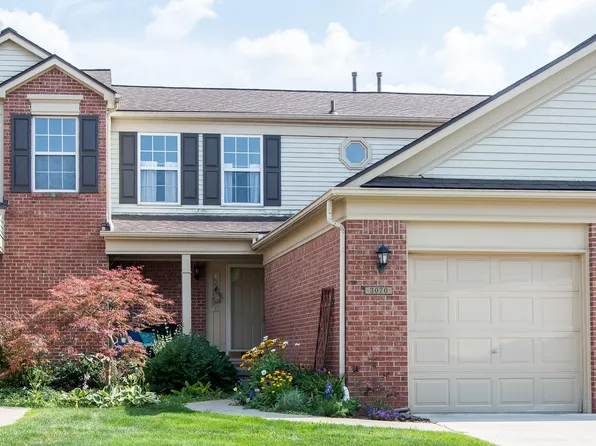 3070 Village Cir N, Ann Arbor, MI 48108