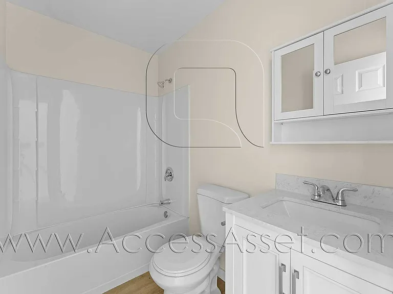 (*) S Lindsay 108 — Photo 29