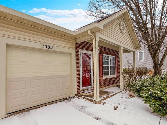 4th image of 1502 Red Top Ln