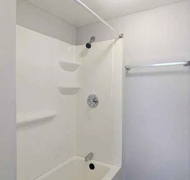 14 Cedar St — Photo 11