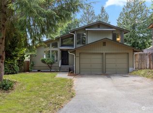 7240 E Manchester Ct, Pt Orchard, WA 98366